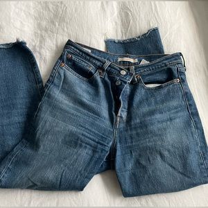 Levi’s Wedgie Straight Crop Jean